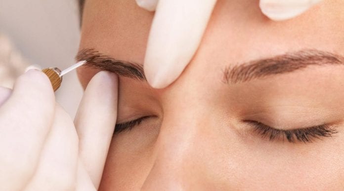 Origines Hebdo, Avant d’opter pour un Microblading